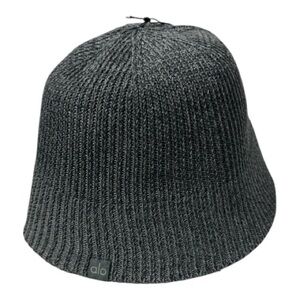 NWT ALO Yoga Knit Cloche Bucket Hat